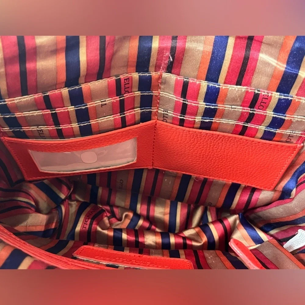 TIGNANELLO CORAL COLORED HANDBAG